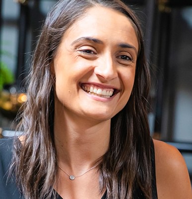 Jacqui Maguire photo